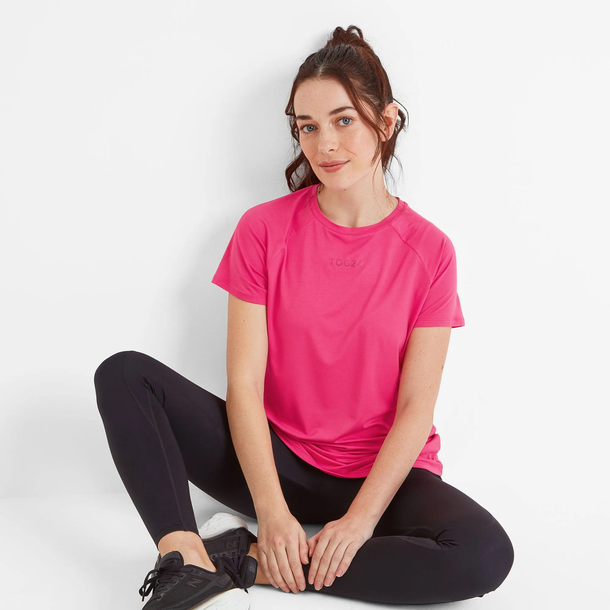 Bethan Womens Sports Top - Magenta Pink