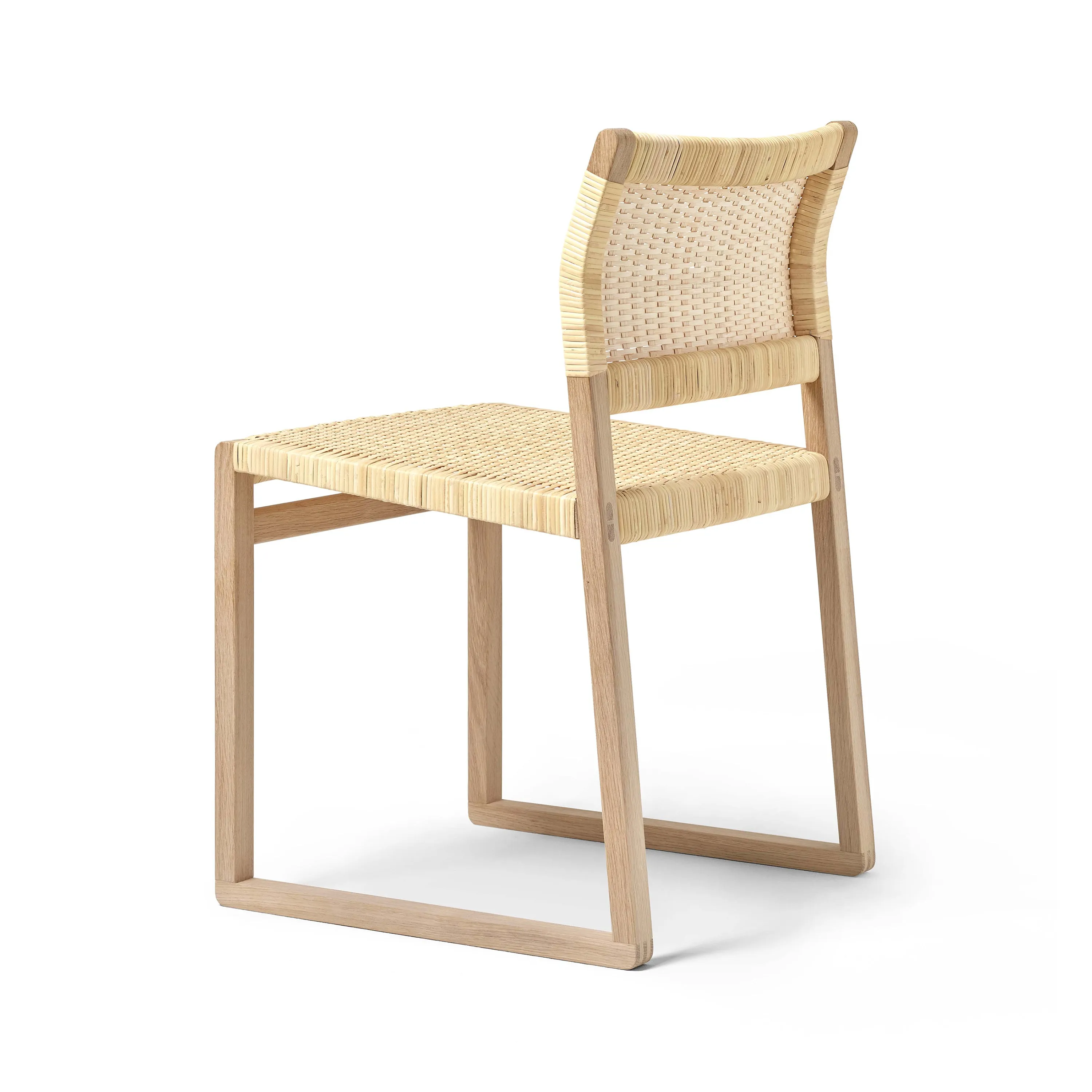 BM61 Wicker Chair