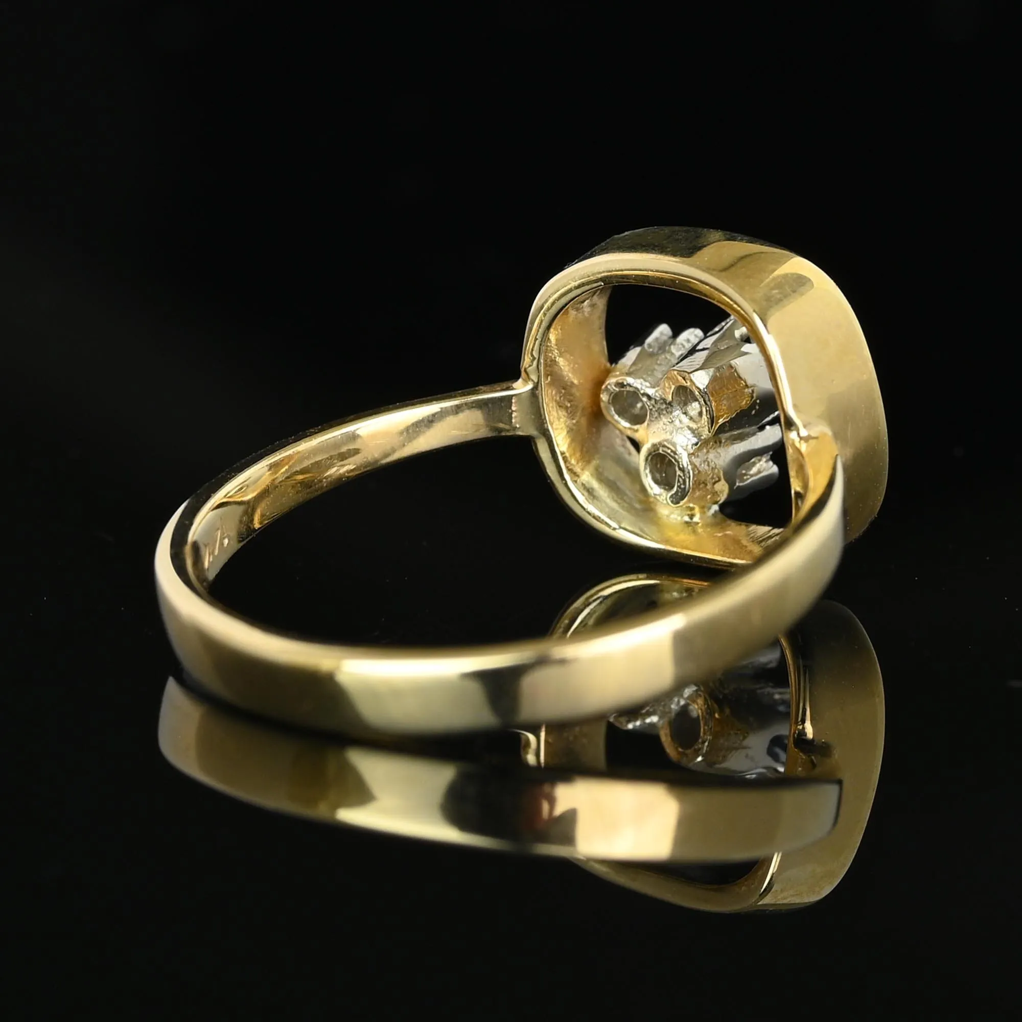 Contemporary 14K Gold Floating Diamond and Sapphire Ring