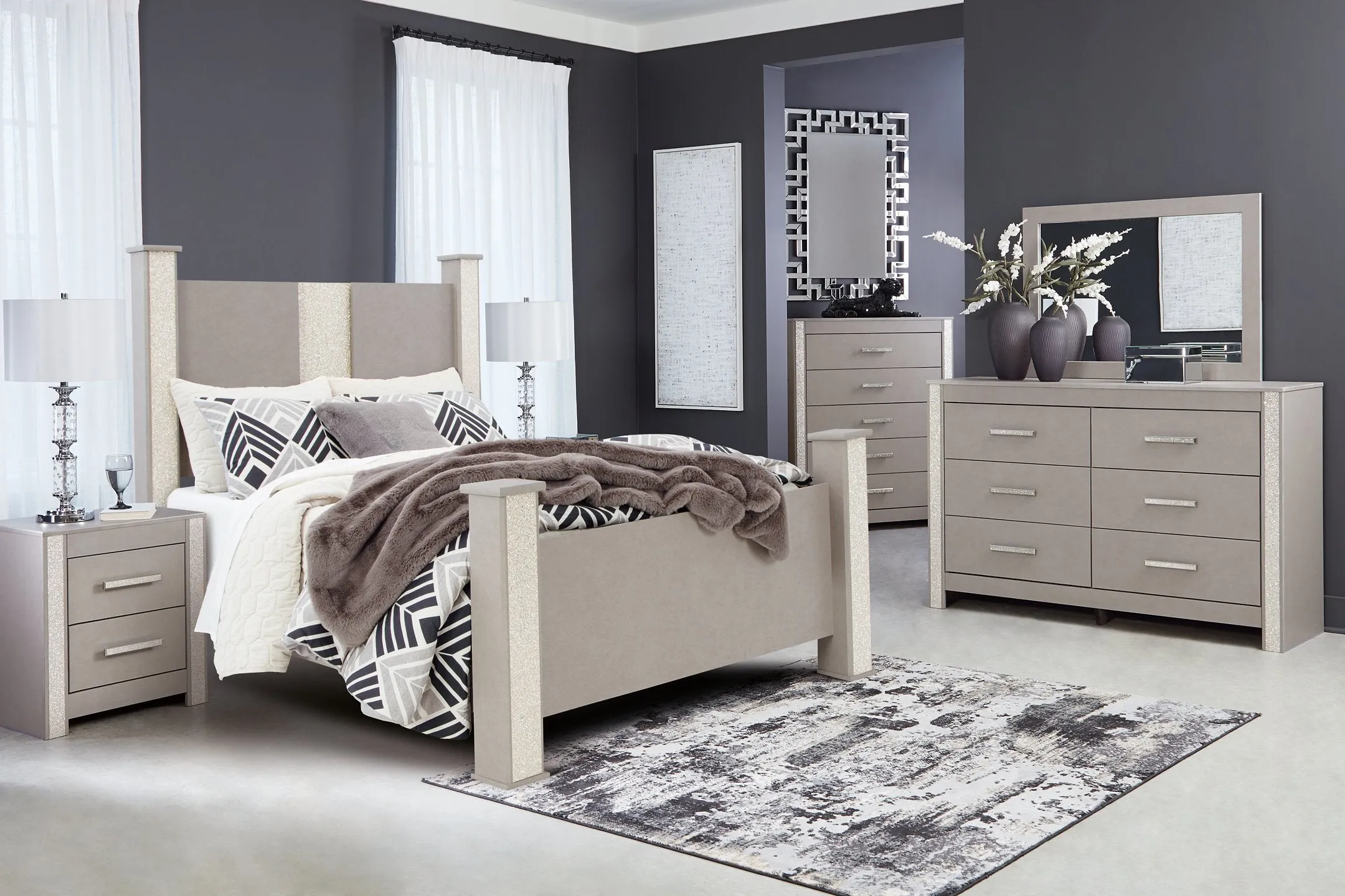 Surancha Bedroom Set